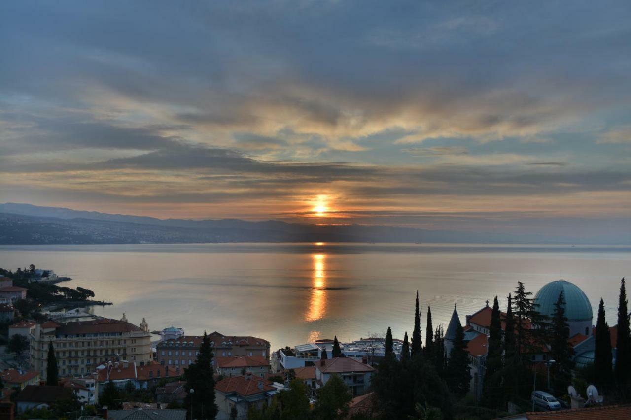 Apartments Zigulic Opatija Exterior foto